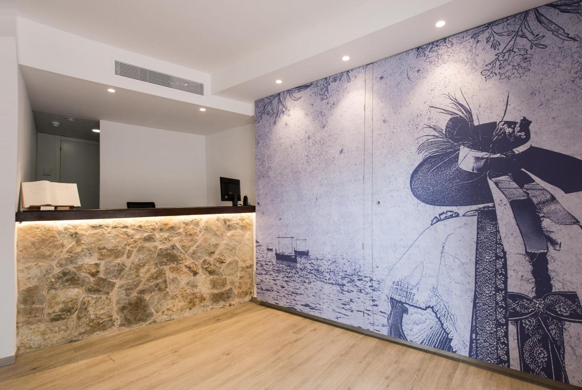 Apartamentos Los Angeles Sant Antoni de Portmany Dış mekan fotoğraf